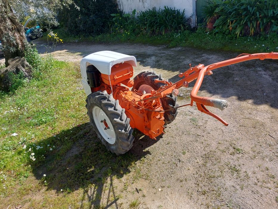 Grd oportunidade.Motocultivador lombardini de 16 cv,   com frese