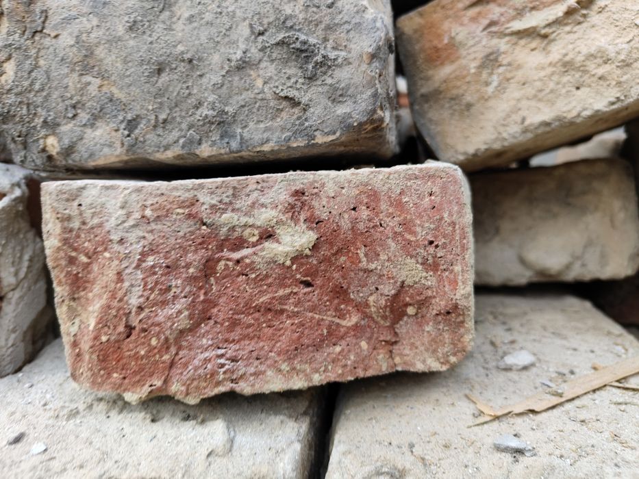 Продам Австрійську ( Царську ) цеглу