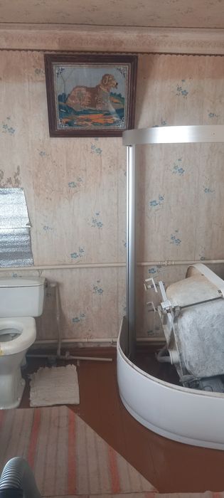 Продам Дом р-н 28школы 3к,гараж,хоз.постр,погреб, 5с.земли.