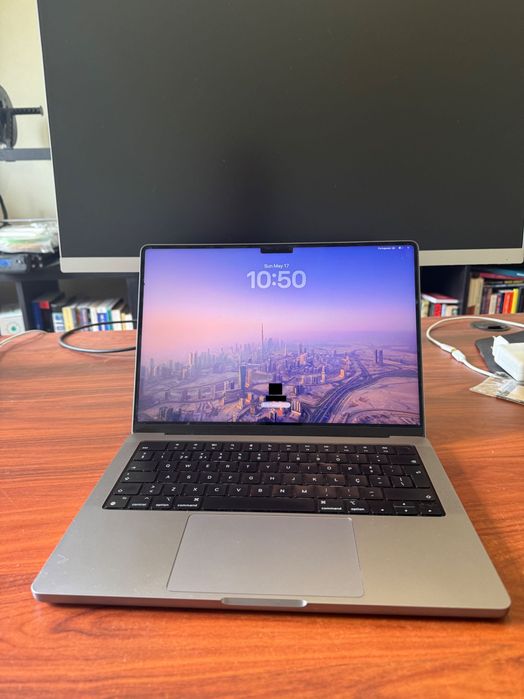 MacBook Pro M1 Pro 16Gb / 512Gb / 14"