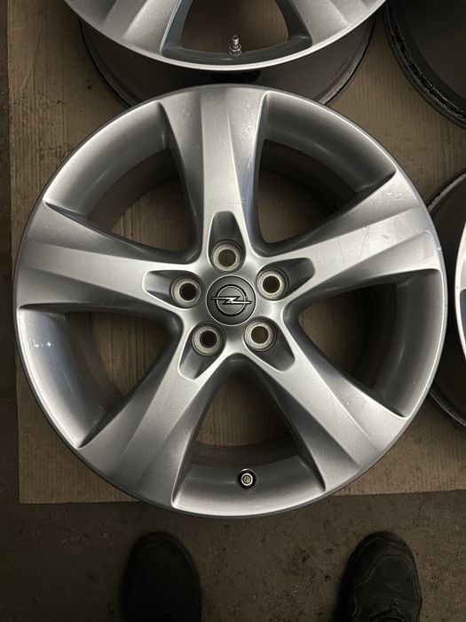 Диски R17 5x105/7J/ET42 Opel/Chevrolet/Bucik/Germany/