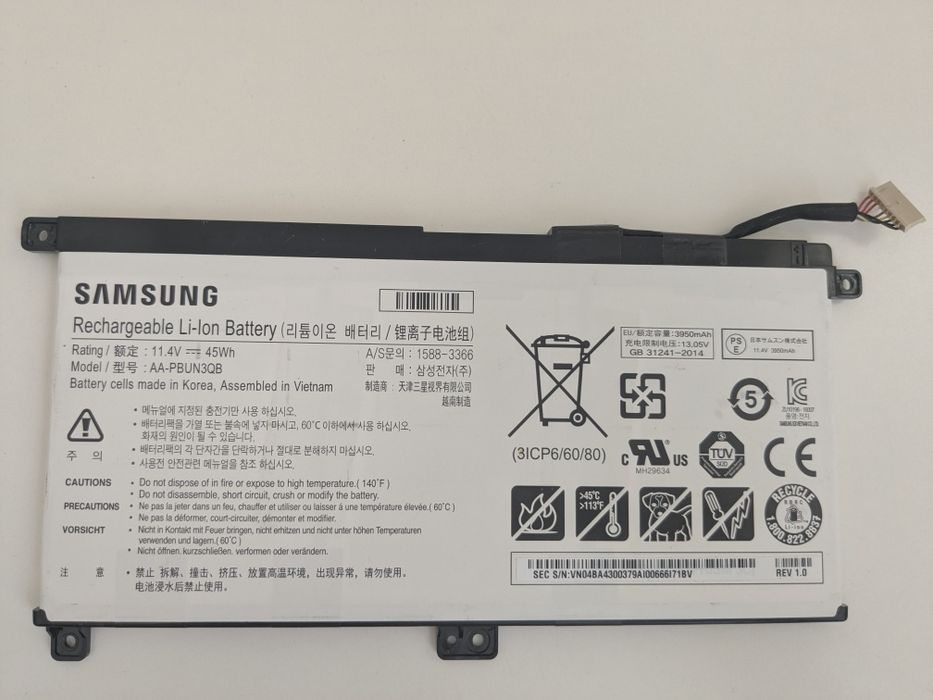 Оригінальна Батарея AA-PBUN3QB для Samsung NP740U3L-L02US NP740U3L NP7