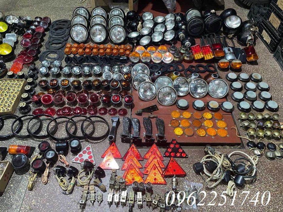 Фари, стопи, габаріти УАЗ 469, УАЗ 452, Газ 53 Газ 3307 Газ 69, Зил