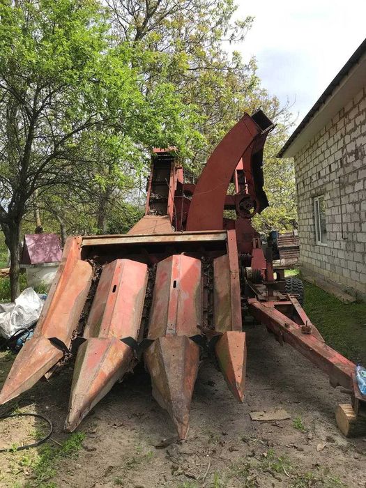 Комбайн кукурузоуборочный прицепной ККП-3  Херсонец-9