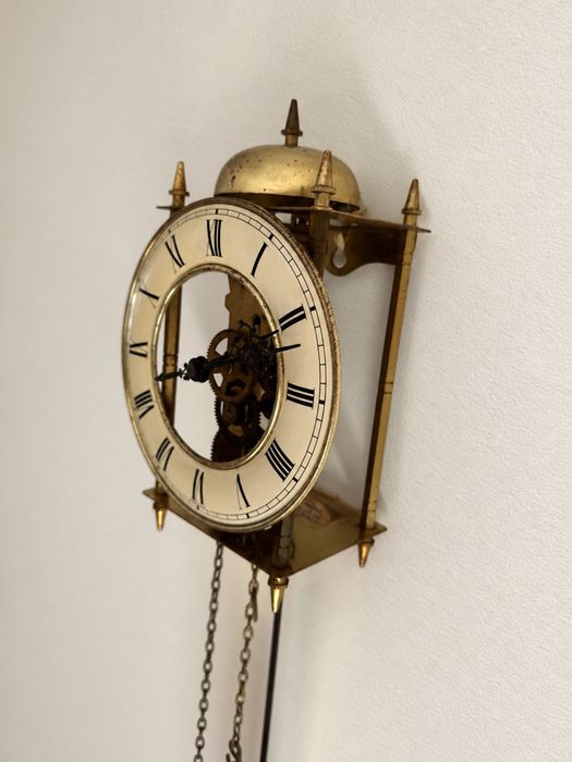 Relógio mecânico de parede Franz Hermle 701-781