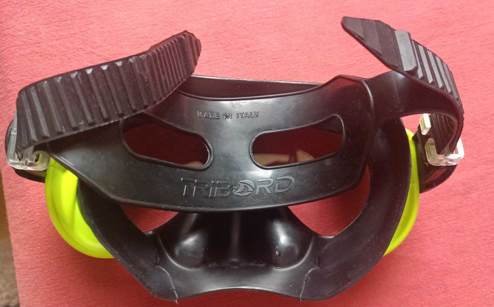 Płetwy do snorkelingu zestaw: płetwy maska fajka Tribord Decathlon