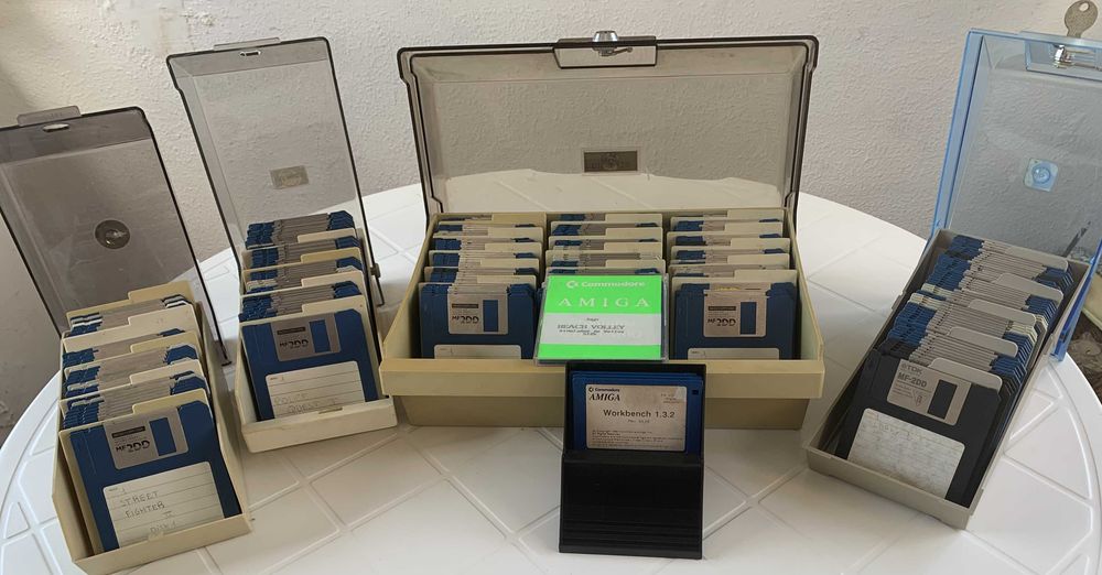 Megapack Commodore Amiga 500 + Monitor + Impressora + 9 Jogos + Extras