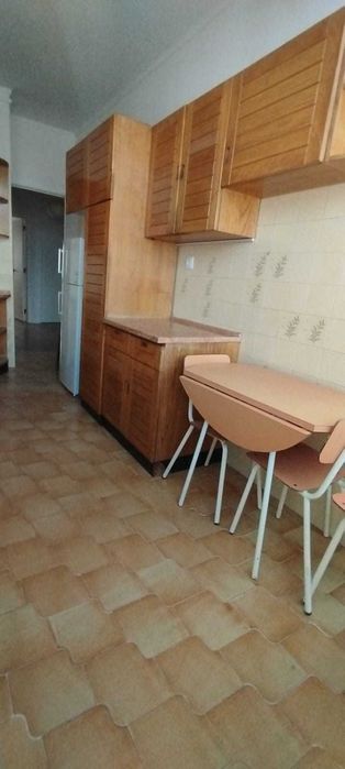Apartamento T2, 77m2, em Santa Clara, Lisboa