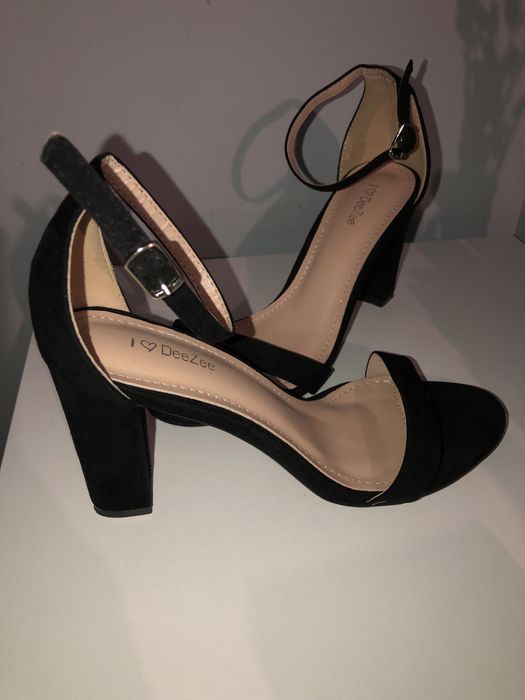 Buty na obcasie rozm. 37