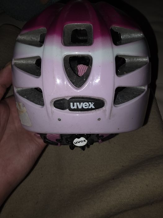 Hello Kitty Kask Dziecięcy i UVEX  w super stanie cena dotyczy wszystk