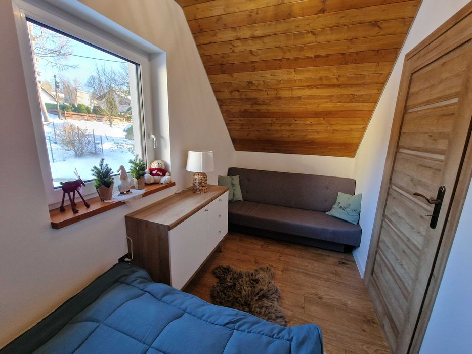 Nowy DOMEK W GÓRACH 80m² dla 9 OSÓB taras BANIA Jacuzzi KOMINEK pralka OGRODZONY TEREN 250m² GRILL