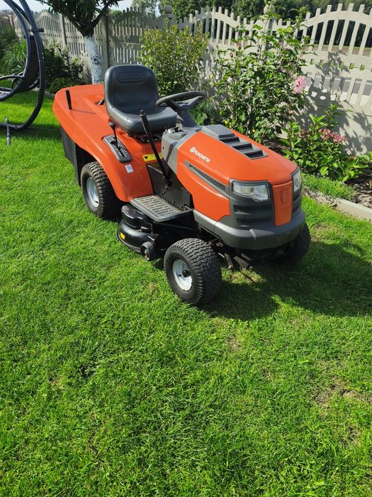 Kosiarka traktorek Husqvarna z koszem