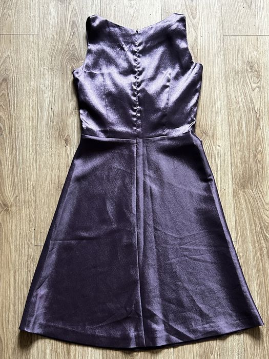 Elegancka fioletowa sukienka r.M