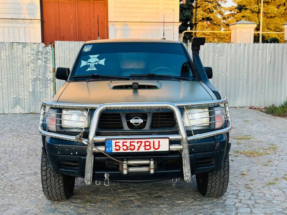 Nissan Navara  4x4 , полный привод 
Двигун працю