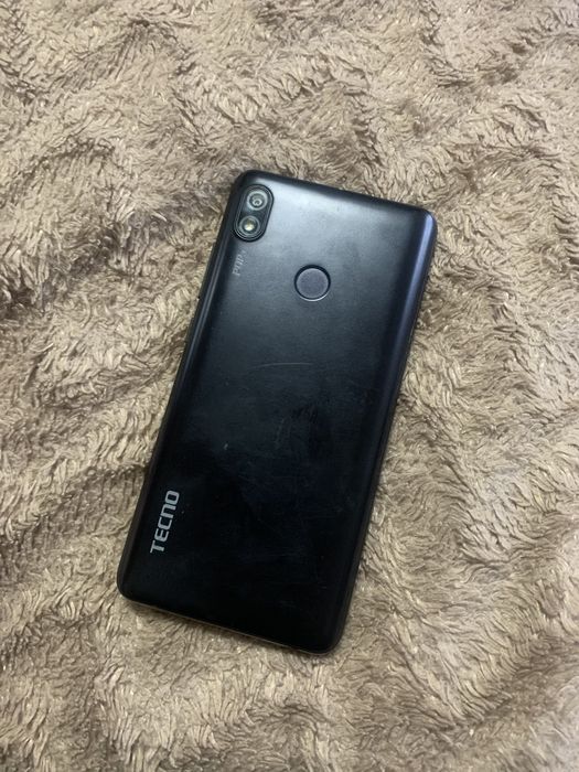 Мобільний телефон Tecno3