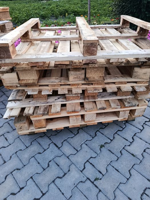 Palety różne wymiary.