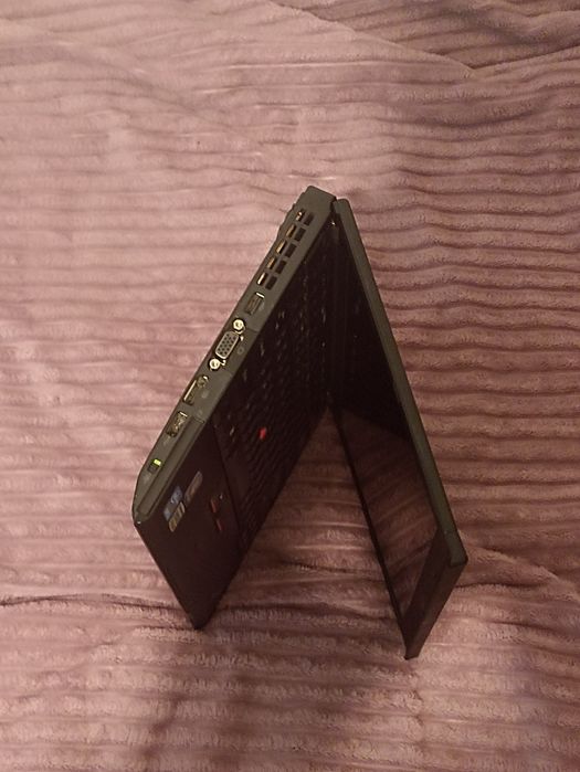 Продам ноутбук lenovo x220