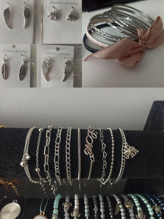 Nowe bransoletki 10szt kolor srebrny+4 pary kolczyków+gratis.