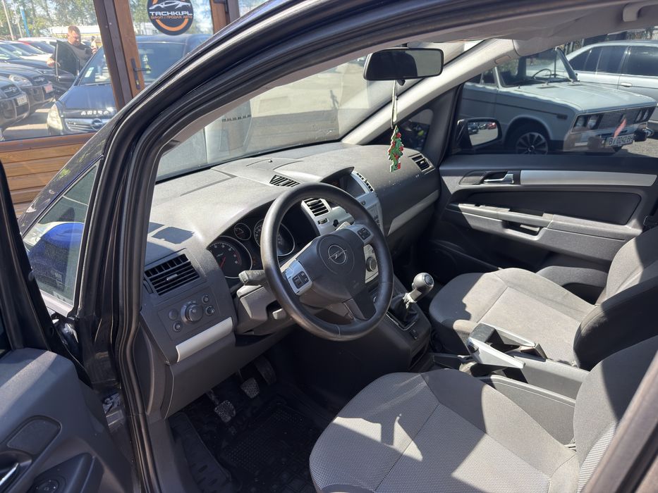 Opel Zafira 2009 1.6