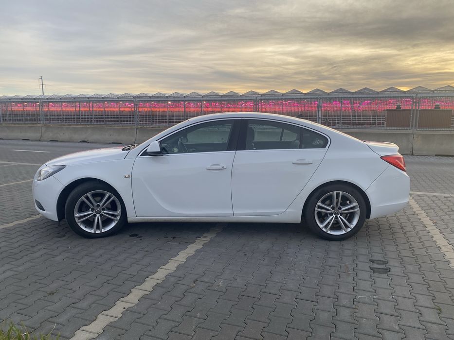 Opel Insignia 2.0cdti 2010r