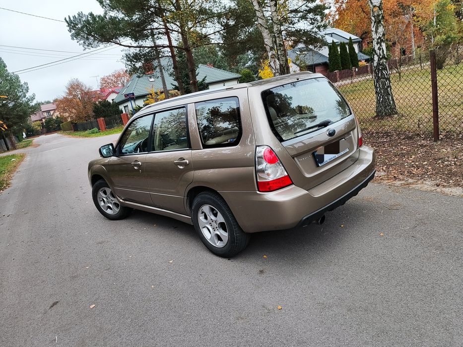 Subaru Forester SG XT 2.5T polift automat