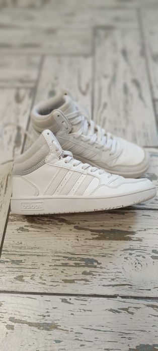 Кросівки Adidas(оригінал)36р