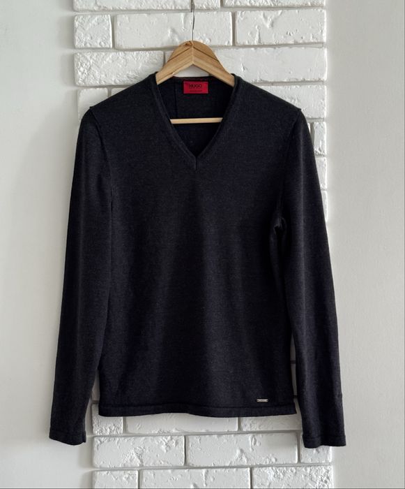 Светр Hugo Boss 100 % вовна