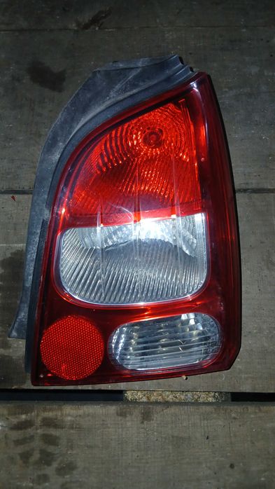 Farolim Renault Twingo de 2008