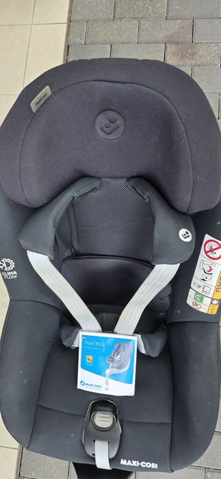 Fotelik samochodowy Maxi-Cosi z podstawą FamiliFix360