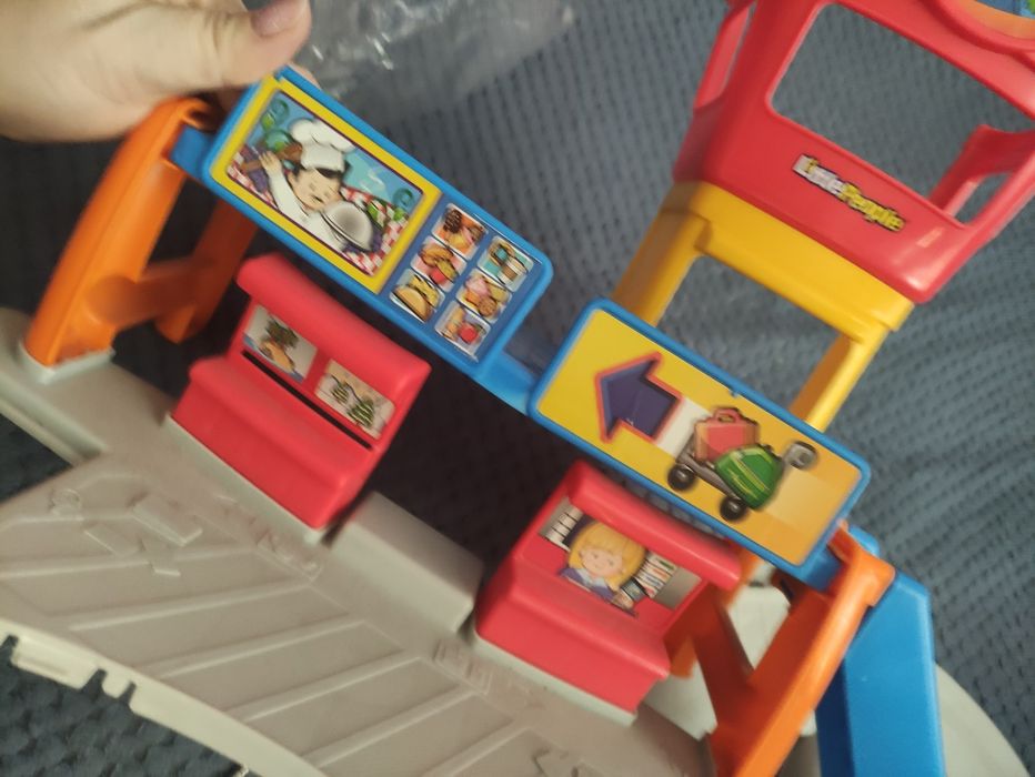 LittlePeople аеропорт, літачок обертаєтьсЯ