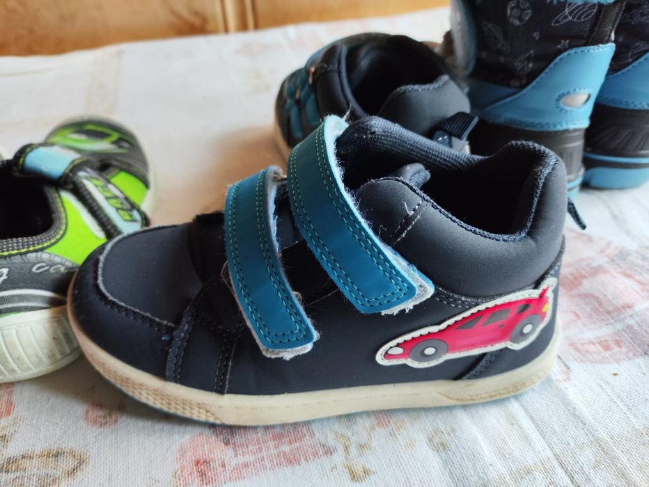 Buty dla chłopca rozm 28, wkładka ok 17 cm