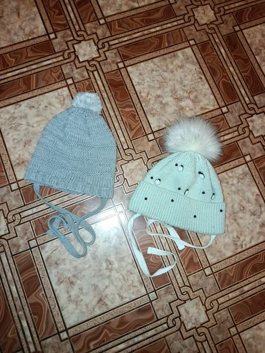 Шапка зимова для дівчинки 4-5 років