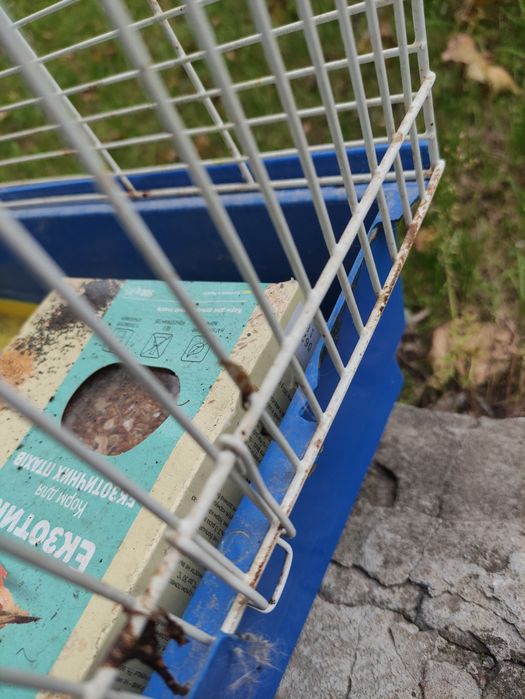 Продам клітку вживану