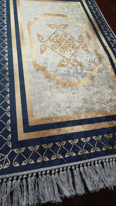 dywaniki KOMPLETY po 2 sztuki.tureckie,antypos CZARNY/KREM/ZŁOTO