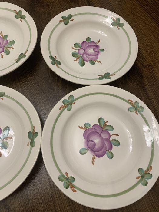 Тарелки. Фаянс. Глубокие. Буды.