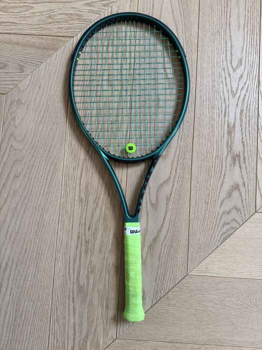 Wilson Blade 104 V9.0 Stan bardzo dobry.
