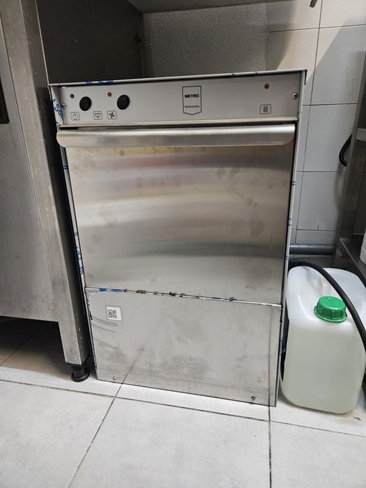 Máquina loiça industrial NOVA