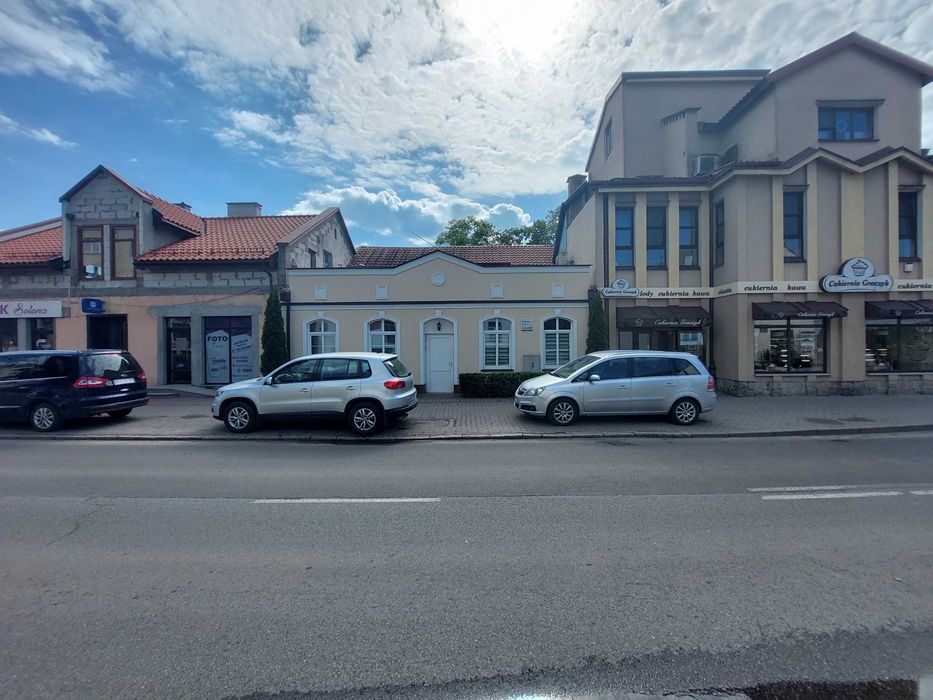 Budynek Handlowo- Usługowy