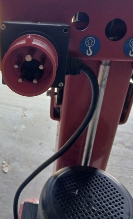 Łuparka rębak 8 Ton nacisku 400v na siłę