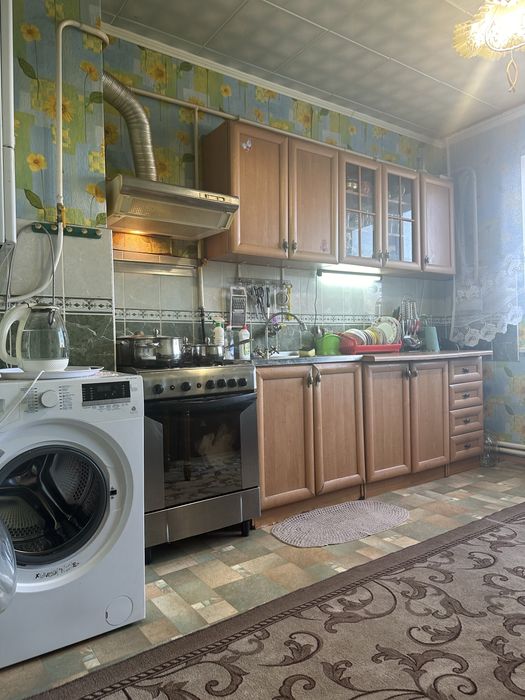 Дом с хоз постройками,  Глееватка