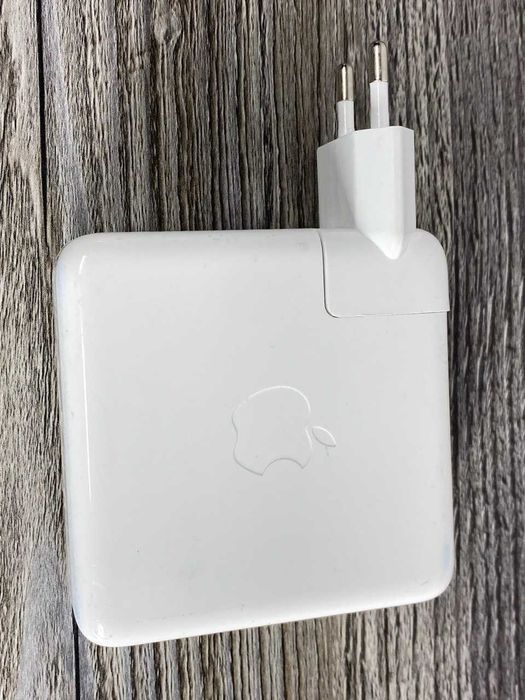 Блок живлення Apple USB-C A2166 96W 20.5V 4.7A / Apple A2452 140W