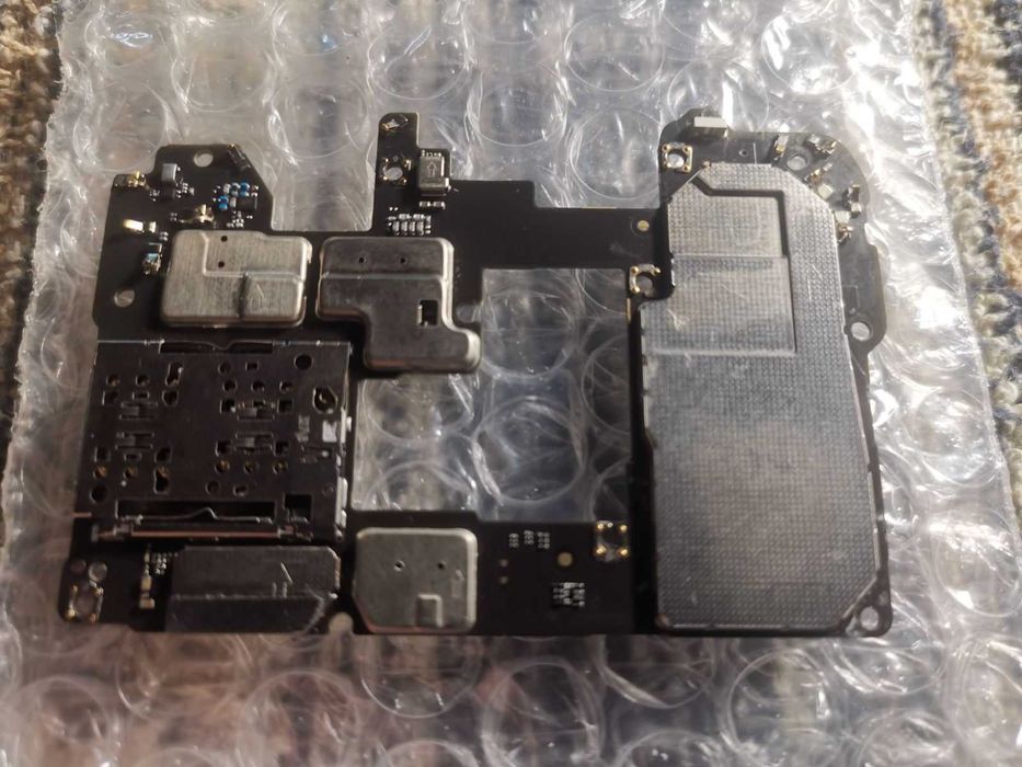 материнська плата huawei mate 20 4/128