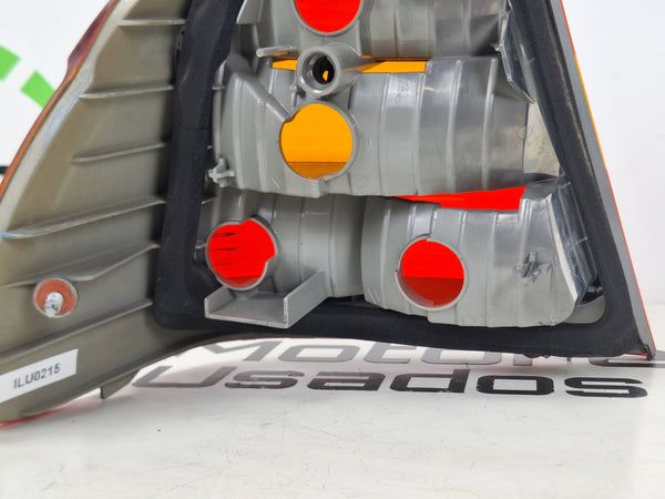 Farol Traseiro Direito BMW Serie 3 E46