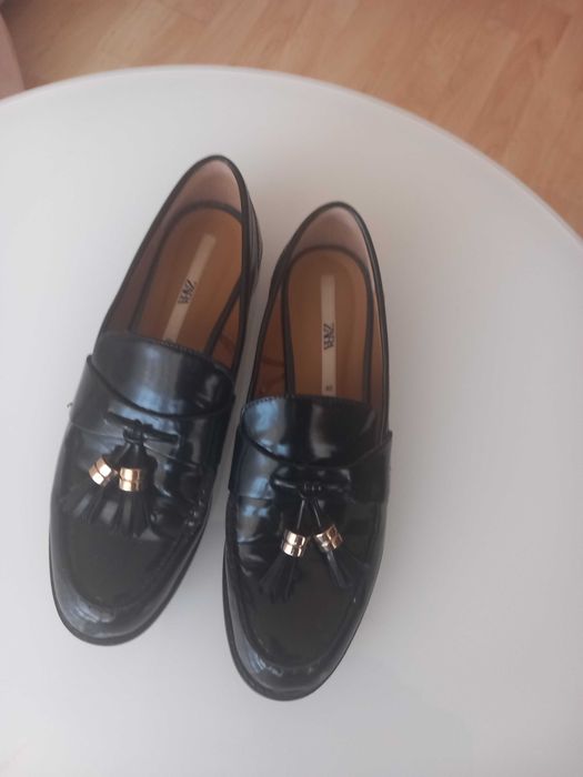 Buty mokasyny nr 40 Zara