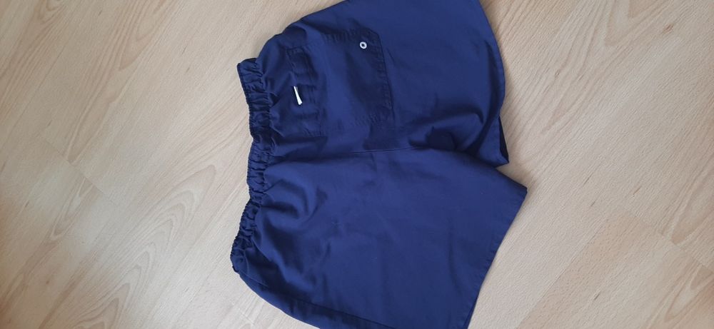 Spodenki kąpielowe Decathlon rozm.152