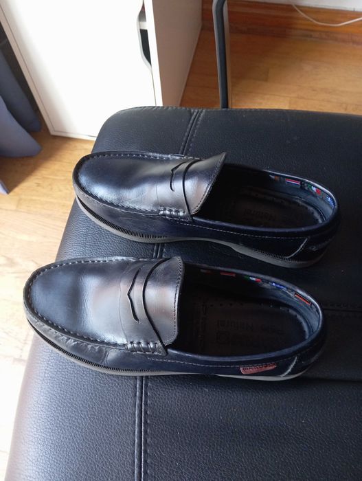 Sapatos  mocassin 41 , como novos.