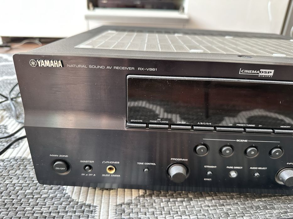 Amplituner yamaha rx-v861