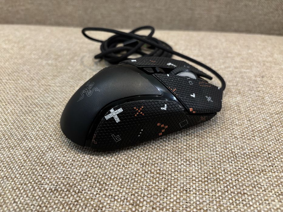 Мишка Razer Basilisk v3