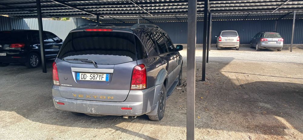 SsangYong Rexton 2.7