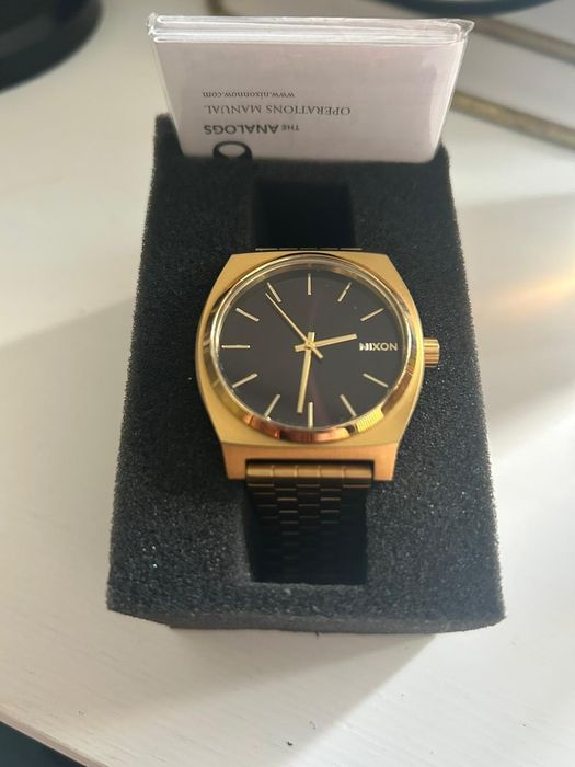 Relógio Nixon Dourado